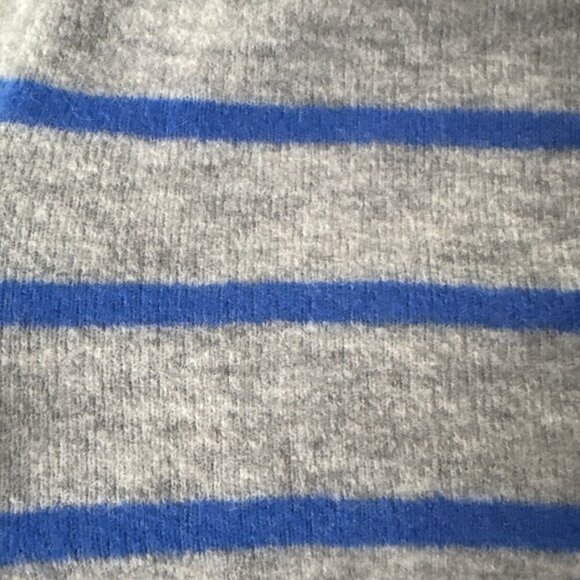 Banana Republic Sweater Women's Medium Gray Blue Striped Classic Casual Crewneck - Picture 8 of 13